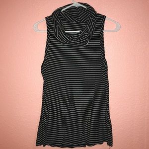 striped sleeveless turtleneck